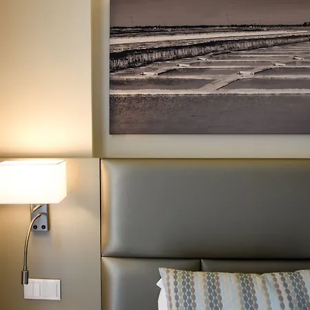 Ap Maria Nova Lounge - Adults Friendly