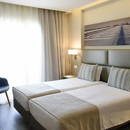 Ap Maria Nova Lounge - Adults Friendly Otel Tavira