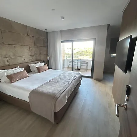 Ap Maria Nova Lounge - Adults Friendly