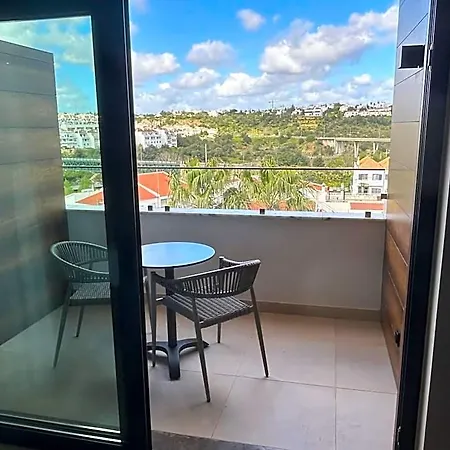 Ap Maria Nova Lounge - Adults Friendly